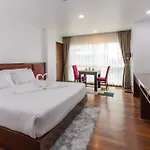 The Kris Resort Hotel