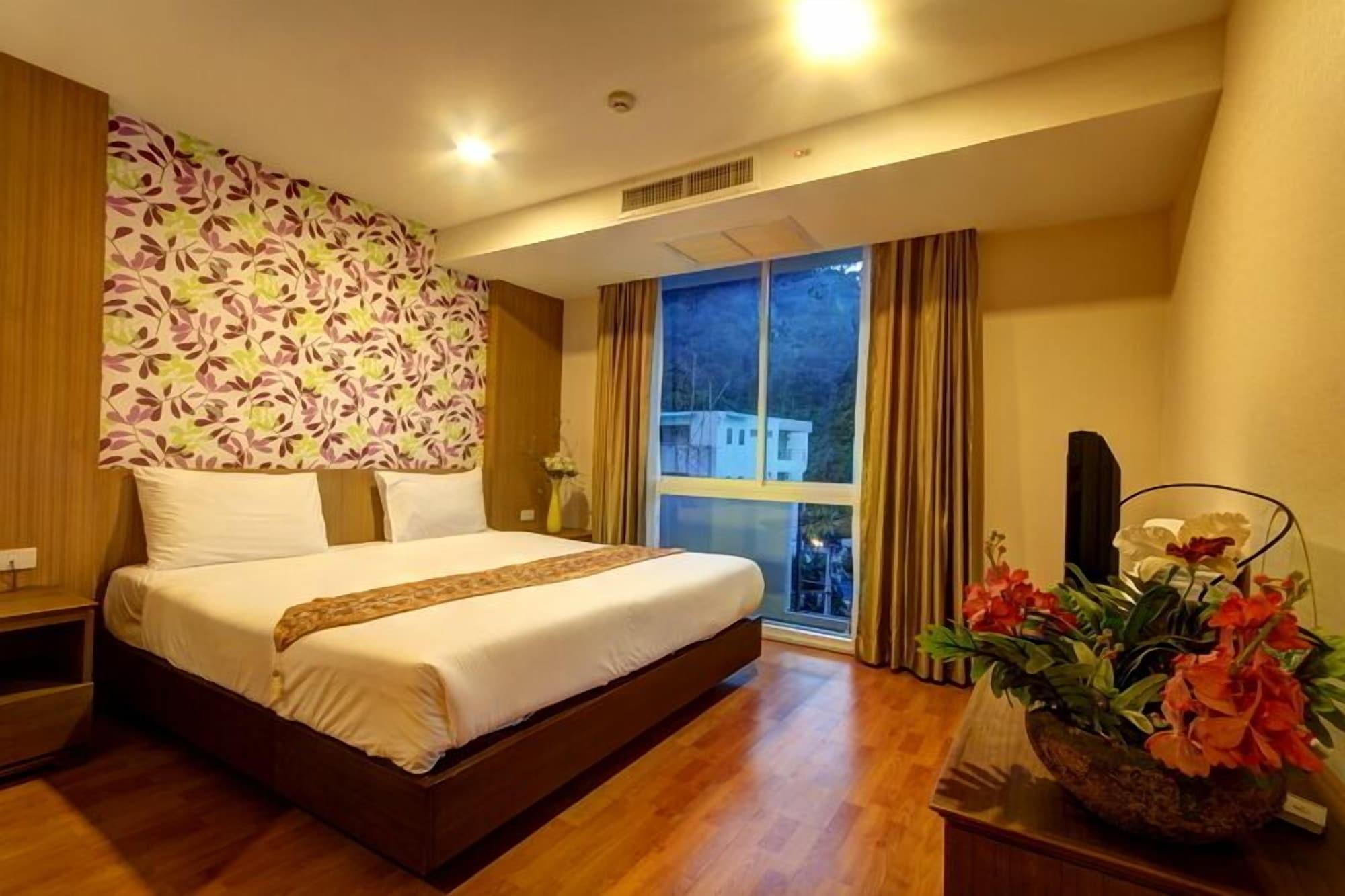 Hotel The Kris Resort Hotel 4*