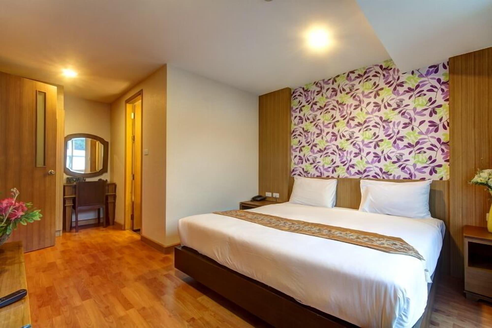 The Kris Hotel Patong