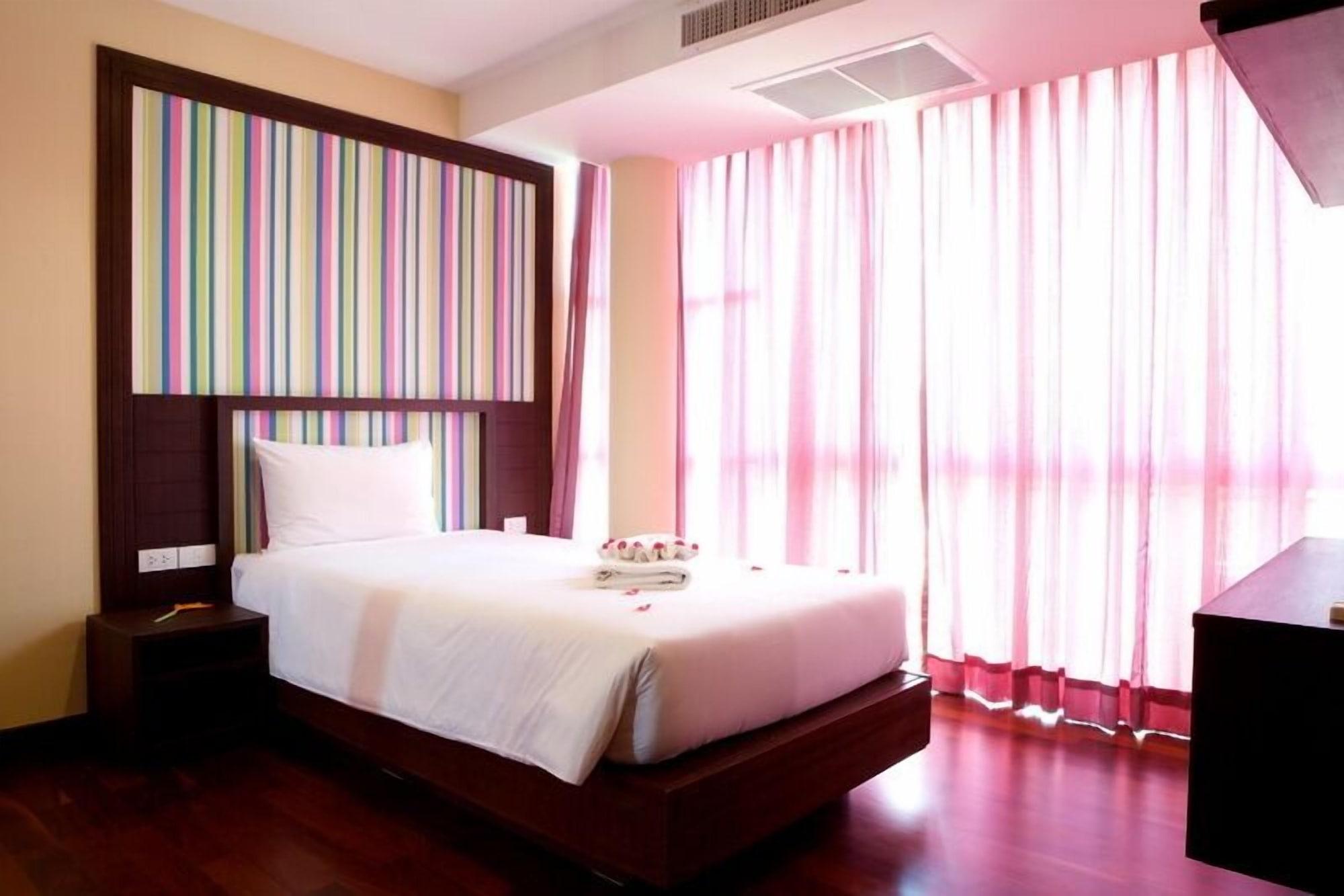 Hotel The Kris Resort Hotel