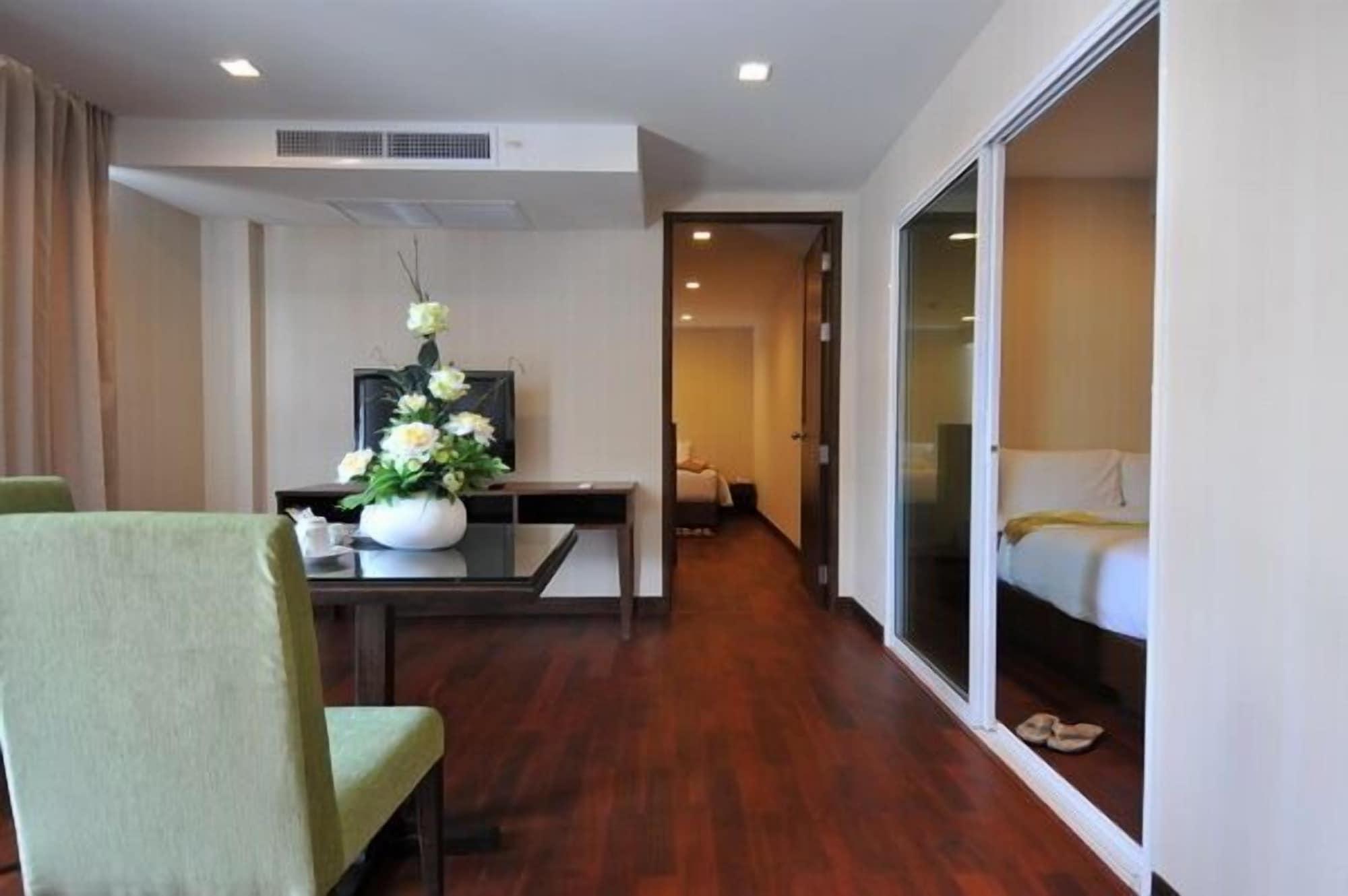 The Kris Resort Hotel