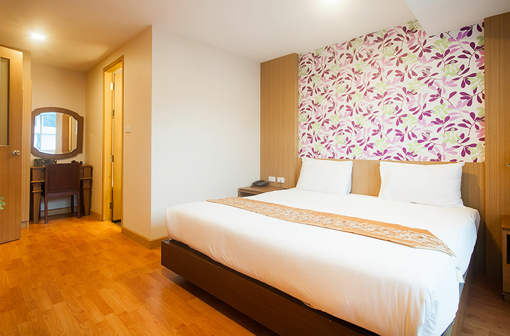 The Kris Resort Hotel Patong